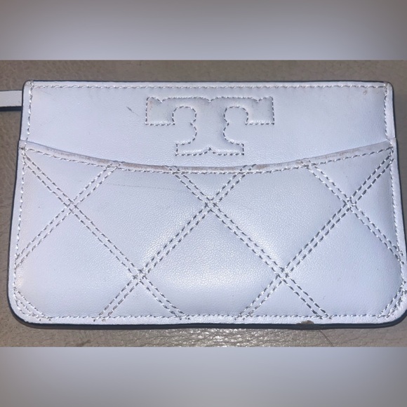 Tory Burch Lt Blue  Quilted Zip Card Case Lg Tory Logo - Picture 1 of 4